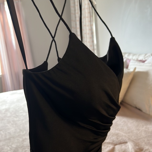 Bariano Faux-Wrap Shirred Evening Dress Gown. Very good/thick quality/fabric. - Picture 11 of 11